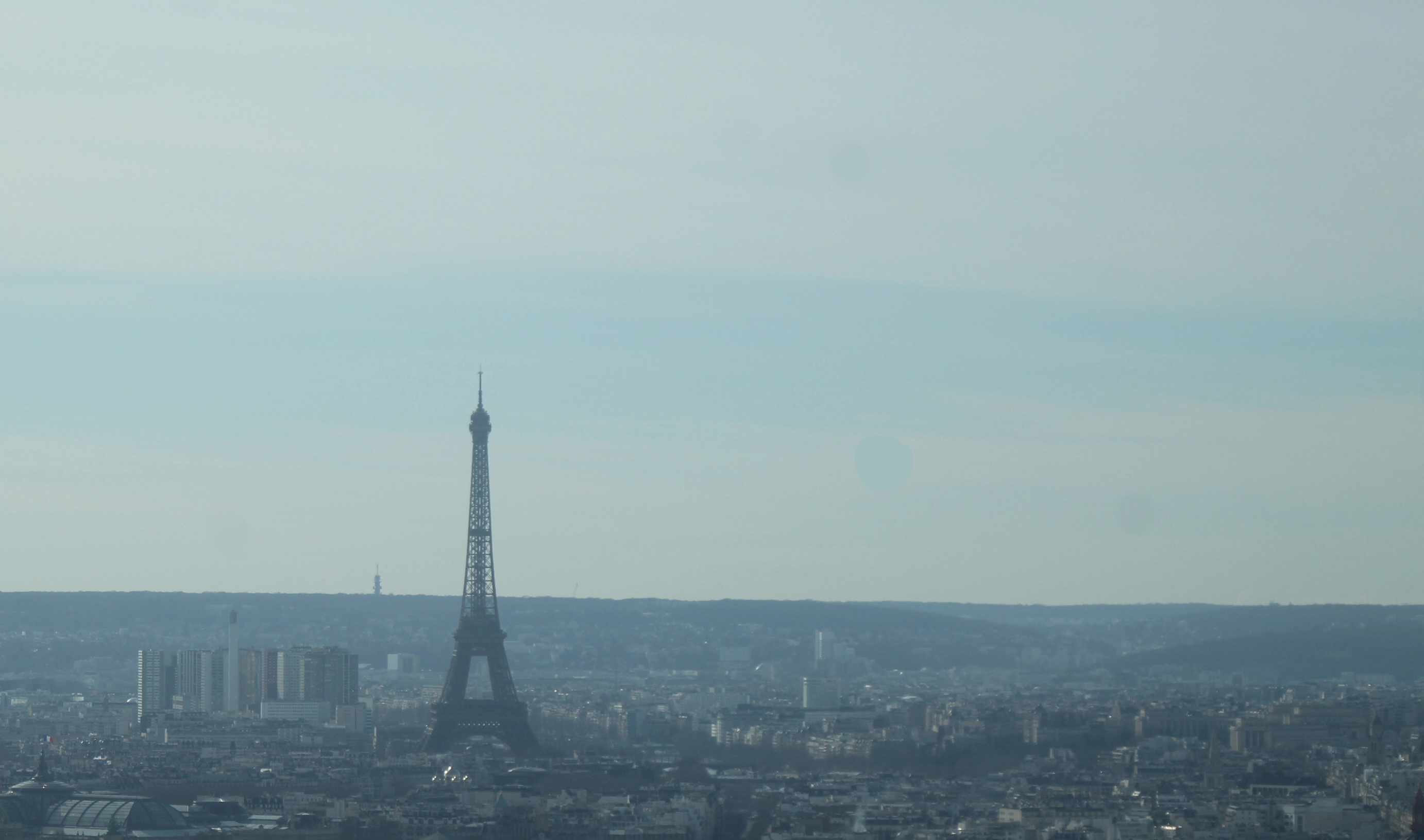 Paris Budget Travel Guide 2026: Master the Art of Slow Travel for Less